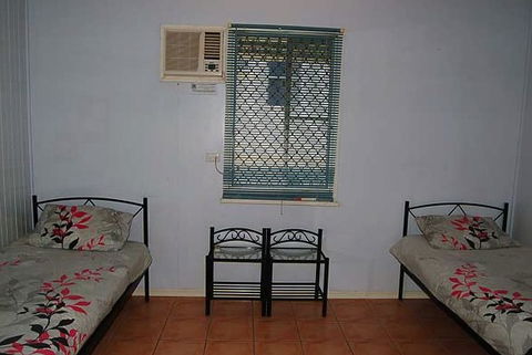 Cairns Sharehouse - Accommodation Fremantle 0