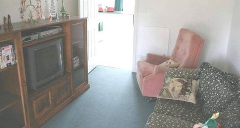 Christmas Tree Cottage - Accommodation Fremantle 4