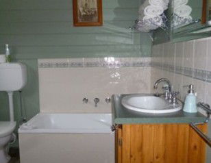 Ripon Cottage - Accommodation Fremantle 5