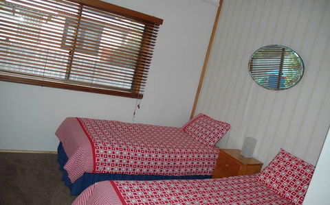 A Lake House At Burrill Lake - Accommodation Fremantle 2