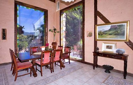 Castle On The Hill Bed And Breakfast - Accommodation Fremantle 0