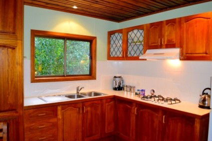 A Waterfall Hideout-Rainforest Cabin For Couples - Accommodation Fremantle 2