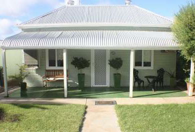 Unique Outback Cottages - Hebbard Cottage - Accommodation Fremantle 0