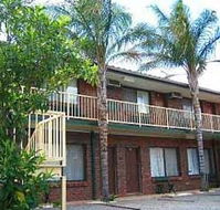 Wentworth Club Motel - Accommodation Fremantle