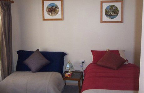 Azalea Cottage - Accommodation Fremantle 4