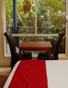 Azura Beach House Bed And Breakfast - Accommodation Fremantle 2