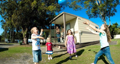 Aukaka Caravan Park - Accommodation Fremantle 2