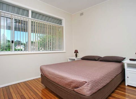 28 Rigney Street - Accommodation Fremantle 2