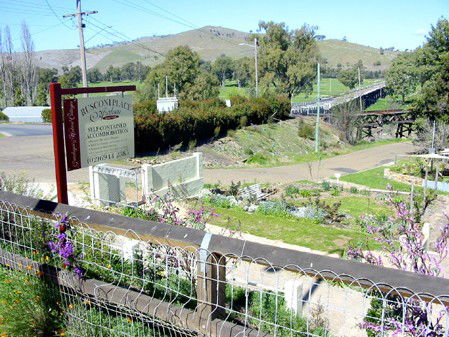Gundagai Historic Cottages Bed And Breakfast - Accommodation Fremantle 2