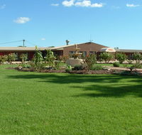 Newell Motor Inn - Accommodation Fremantle