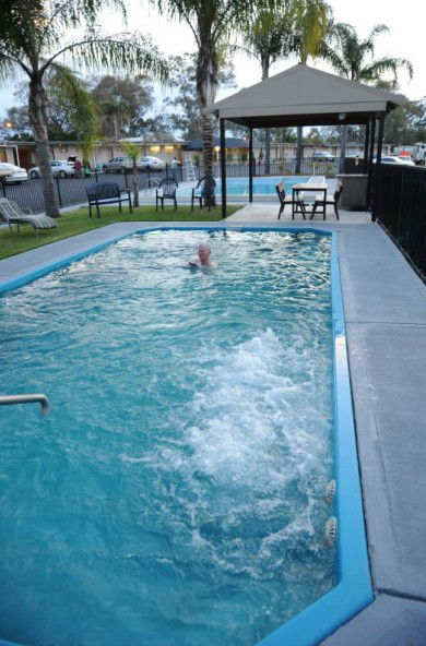 Artesian Spa Motel - Accommodation Fremantle 1