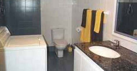 A Beach House Near Manly - Accommodation Fremantle 0