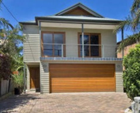 A Beach House Near Manly Two - Accommodation Fremantle 0