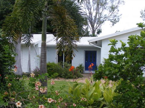 Alligator Creek Bed And Breakfast - Accommodation Fremantle 1