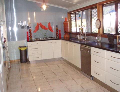 Beachfront Bed And Breakfast - Accommodation Fremantle 6