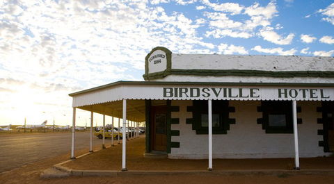 Birdsville Hotel - The Outback Loop - Accommodation Fremantle 2