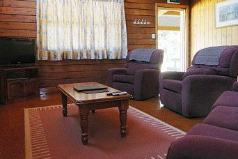 Mirrabooka - Chalet - Accommodation Fremantle 2