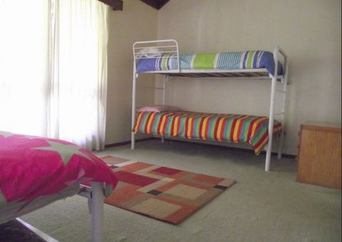 Cloudlands - Holiday Home - Accommodation Fremantle 2
