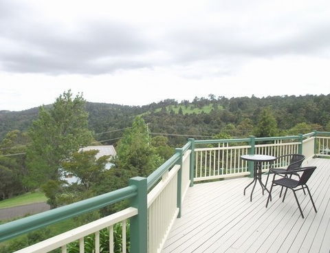 Bunya Views - Holiday Home - Accommodation Fremantle 0