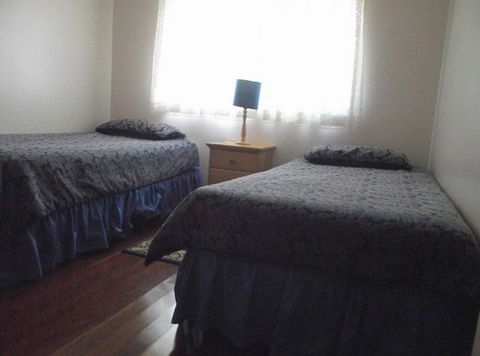 Bunya Views - Holiday Home - Accommodation Fremantle 4