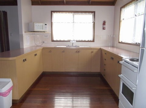 Bunya Views - Holiday Home - Accommodation Fremantle 5