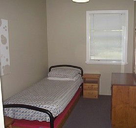 Whispering Pines - Holiday Home - Accommodation Fremantle 0