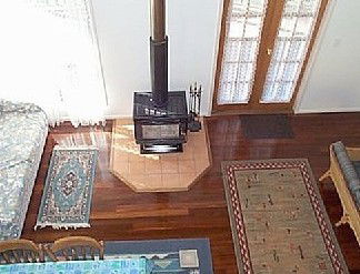 Chalet Jemas - Holiday Home - Accommodation Fremantle 0
