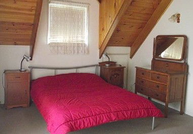 Chalet Jemas - Holiday Home - Accommodation Fremantle 5
