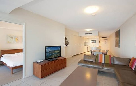 Grand Mercure Apartments Coolangatta - Accommodation Fremantle 0