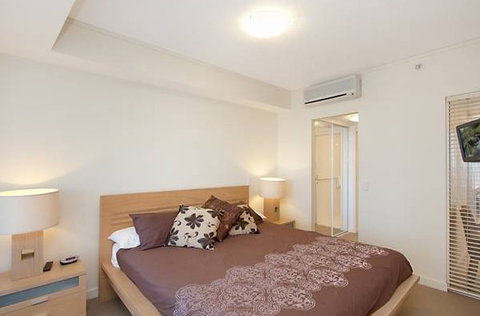 Grand Mercure Apartments Coolangatta - Accommodation Fremantle 1