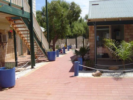 Bay Lodge Economy Beachfront - Accommodation Fremantle 3