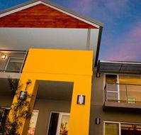 Champion Lakes Accommodation Waterside - Accommodation Fremantle