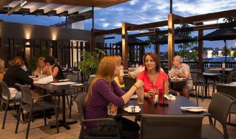 Browns Plains Hotel - Accommodation Fremantle 0