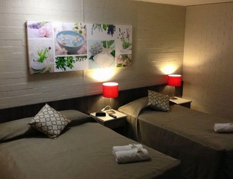 Browns Plains Hotel - Accommodation Fremantle 2