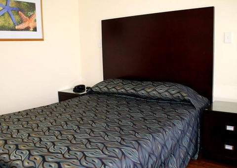 Centenary Motor Inn - Accommodation Fremantle 3