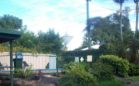 A Raceview Motor Inn - Accommodation Fremantle 5