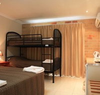 Emerald Central Palms Motel - Accommodation Fremantle
