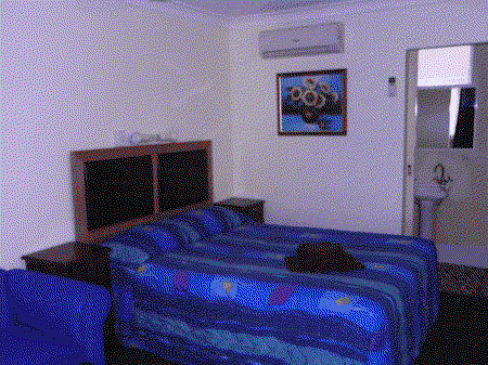 Bells Motel - Accommodation Fremantle 1