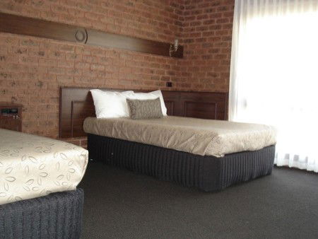 Albury Townhouse - Accommodation Fremantle 4
