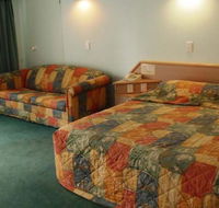 Runaway Bay Motor Inn - Accommodation Fremantle