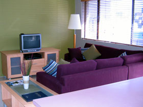 Beachside Court - Accommodation Fremantle 1