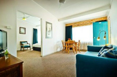 Premier Motor Inn - Accommodation Fremantle 2