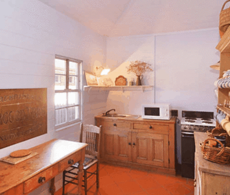 Prospect Villa - Accommodation Fremantle 1