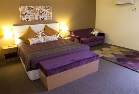 Liverpool South ACT Accommodation Fremantle