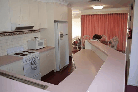 Clifford Park Holiday Motor Inn - Accommodation Fremantle 3