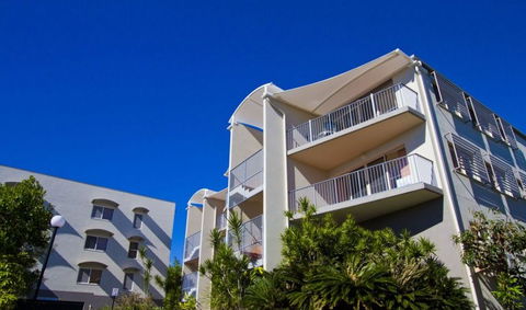 Endless Summer Resort - Accommodation Fremantle 1