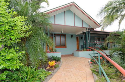 McNevins Logan Park - Accommodation Fremantle 0