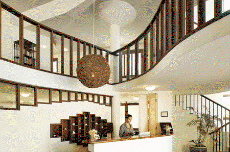 Beach Hotel Resort - Accommodation Fremantle 2