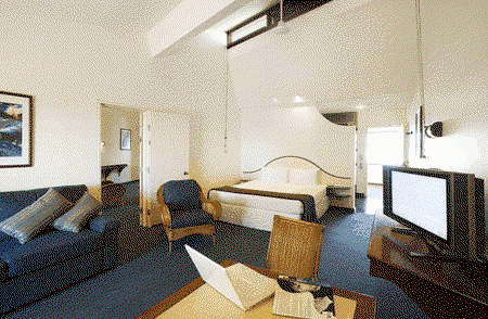 Beach Hotel Resort - Accommodation Fremantle 3