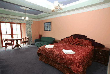 Hatchers Manor - Accommodation Fremantle